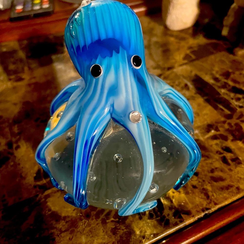 Octopus paperweight
